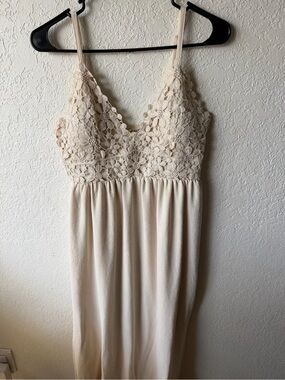Derek Heart Cream Lace-Trim Maxi Dress